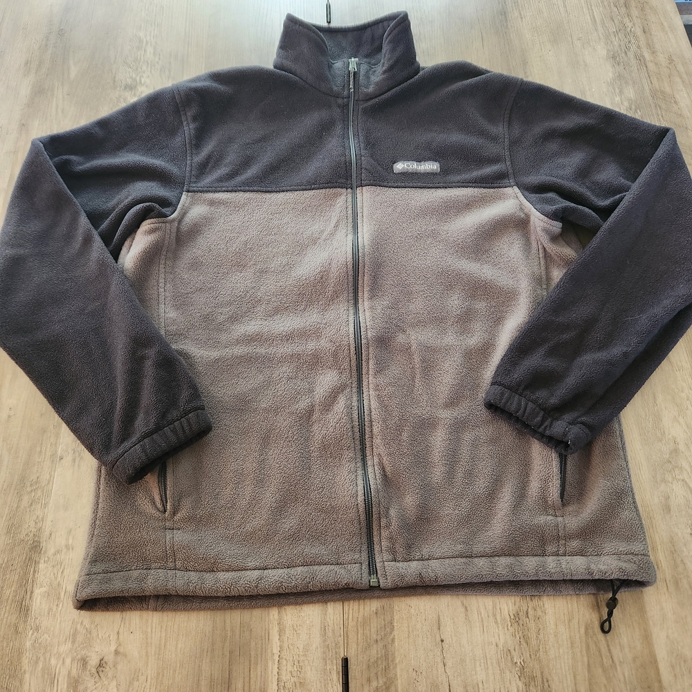 Columbia Men's Fleece Jacket Size Large, Full Zip, Long Sleeve, Black/Gray
